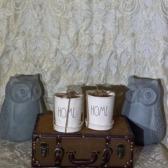 Rae Dunn "HOME" Mini Planter - Picture 5 of 6